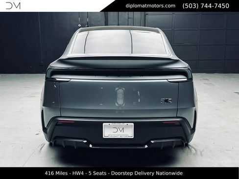 Used 2026 Tesla Model Y Performance AWD/4WD image 5