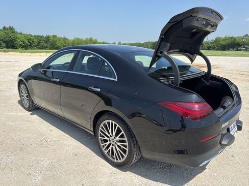 Used 2025 Mercedes-Benz CLA 250 image 4