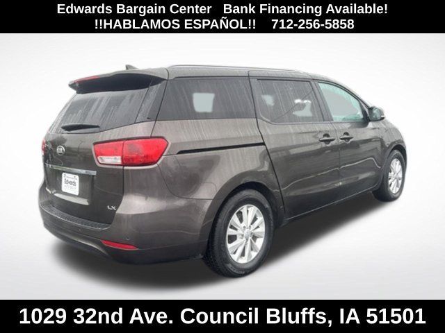 Used 2016 Kia Sedona LX w/ Option Group 020 FWD image 7