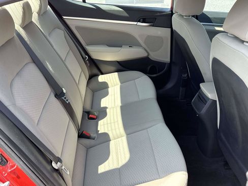 Used 2020 Hyundai Elantra Value Edition FWD image 10