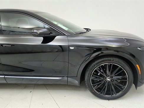 Used 2025 Cadillac Lyriq Sport image 7