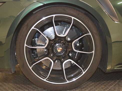 Certified 2025 Porsche 911 Turbo AWD/4WD image 15