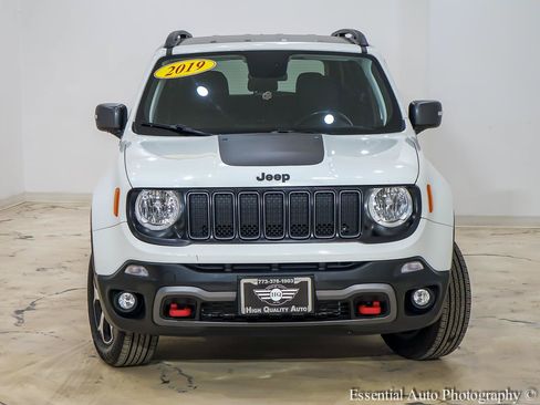 Used 2019 Jeep Renegade Trailhawk w/ Cold Weather Group II AWD/4WD image 5