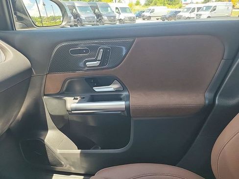 Certified 2025 Mercedes-Benz GLA 35 AMG 4MATIC image 30