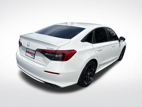Certified 2024 Honda Civic Sport image 5