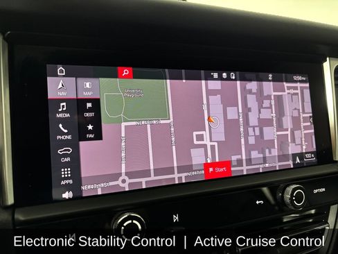 Used 2023 Porsche Macan w/ Premium Package Plus AWD/4WD image 23