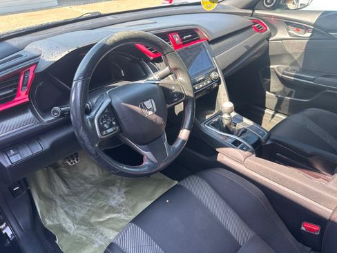 Used 2018 Honda Civic Si image 13