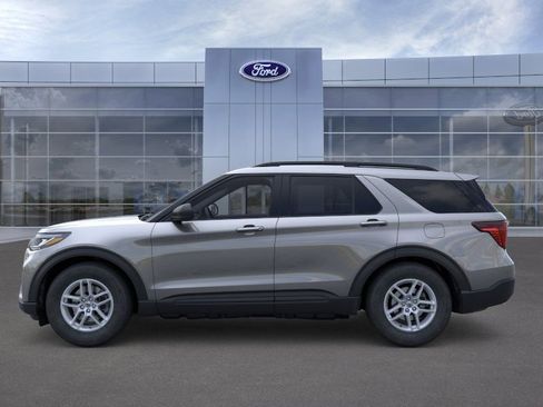 New 2026 Ford Explorer Active AWD/4WD image 3