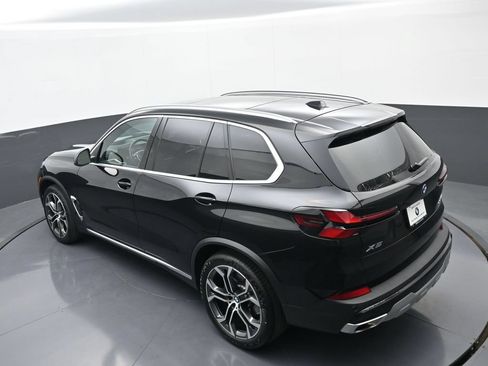 Used 2026 BMW X5 xDrive40i AWD/4WD image 33