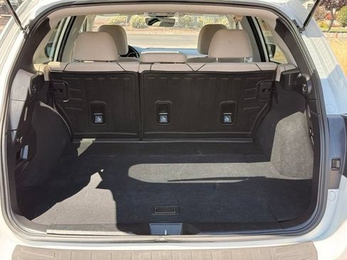 Used 2017 Subaru Outback 2.5i Premium AWD/4WD image 27