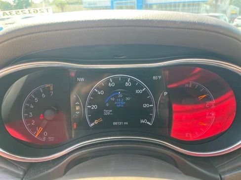 Used 2018 Jeep Grand Cherokee Overland RWD image 20