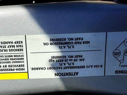 Used 2004 Dodge Dakota Club Cab 2WD w/ Tire & Handling Group image 21