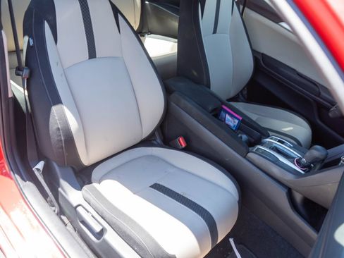 Used 2017 Honda Civic LX image 9