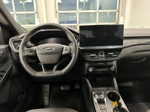 Used 2023 Ford Escape ST-Line Select w/ Tech Pack #2 AWD/4WD image 16