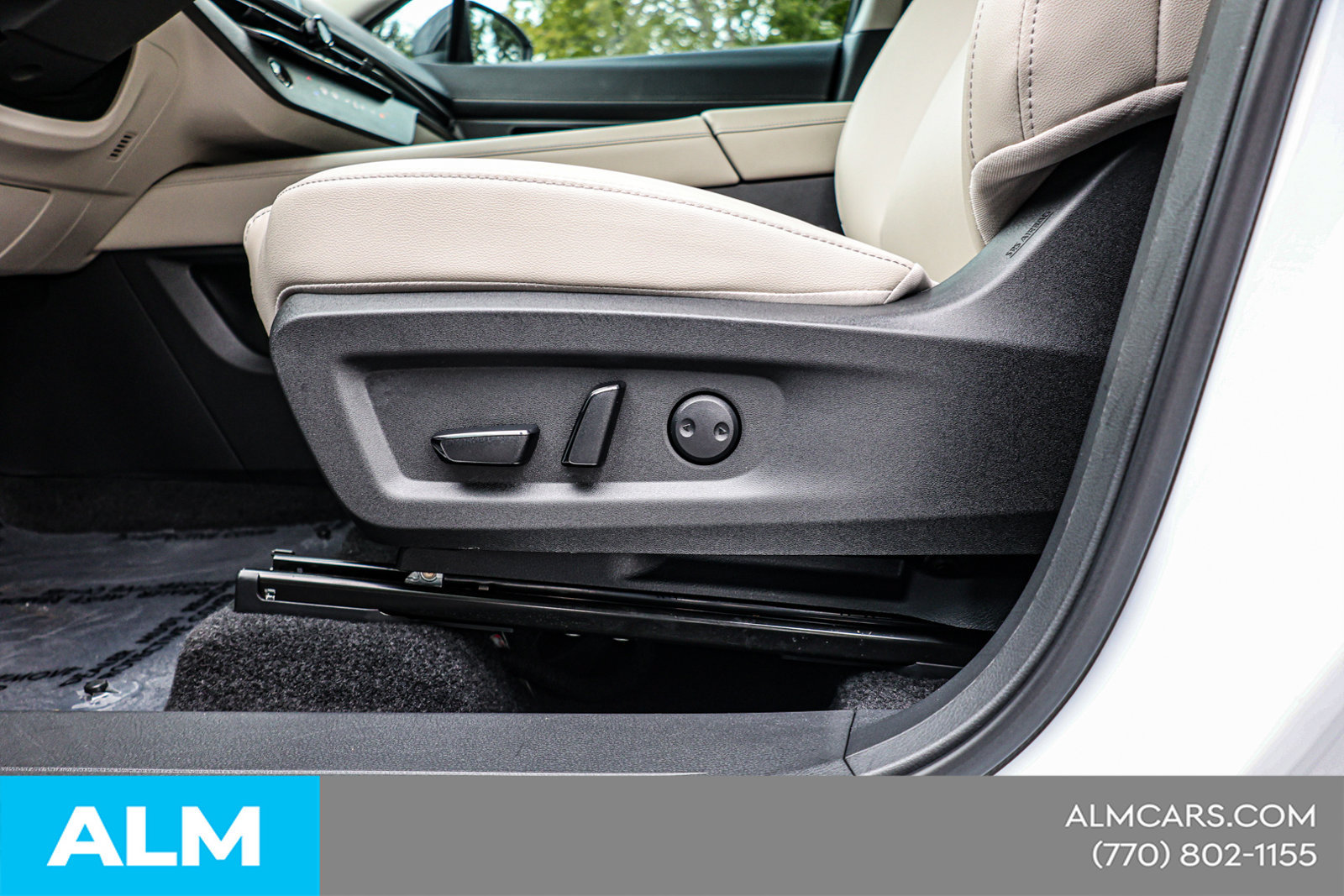 Certified 2025 Nissan Murano SV AWD/4WD image 19