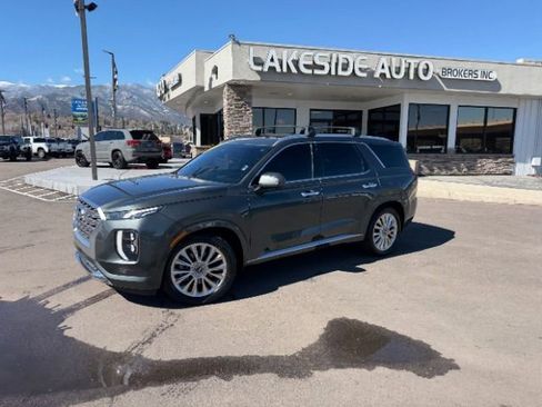 Used 2020 Hyundai Palisade Limited image 3