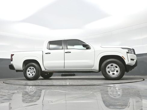 Used 2023 Nissan Frontier S w/ Tow Package AWD/4WD image 27