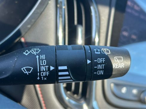 Used 2022 Chevrolet Equinox RS w/ RS Leather Package FWD image 26