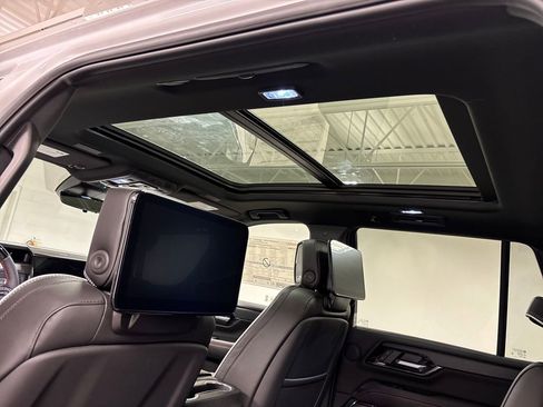 New 2026 GMC Yukon AT4 Ultimate AWD/4WD image 31