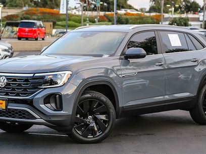 Certified 2024 Volkswagen Atlas Cross Sport SE w/ Black Wheel Package