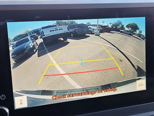 Used 2026 Toyota Tacoma SR5 w/ SR5 Upgrade Package AWD/4WD image 16