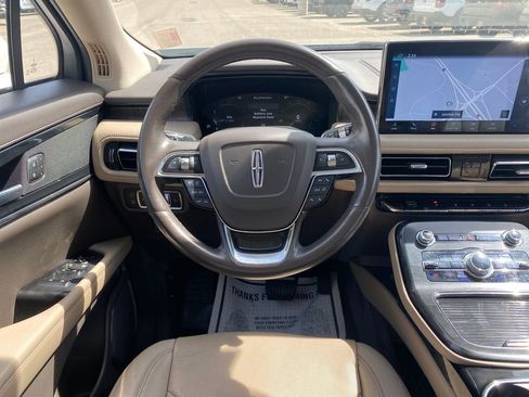 Used 2022 Lincoln Nautilus Reserve image 14