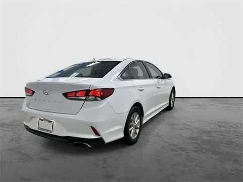 Used 2018 Hyundai Sonata SE image 3