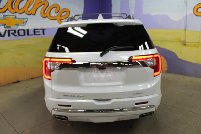Used 2020 GMC Acadia Denali w/ GMC Pro Grade Package AWD/4WD image 7
