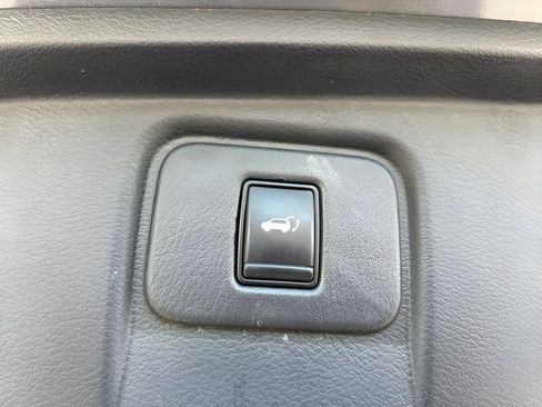 Used 2022 Nissan Murano SL w/ SL Moonroof Package AWD/4WD image 11