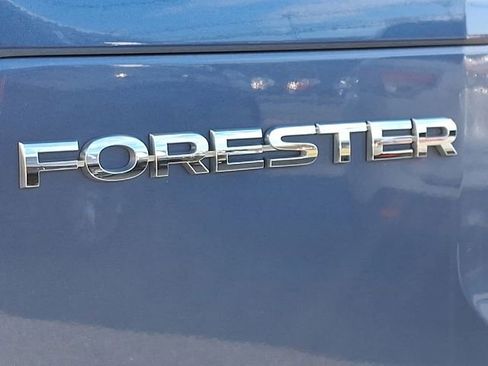 Used 2018 Subaru Forester 2.5i Premium w/ All-Weather Package image 30