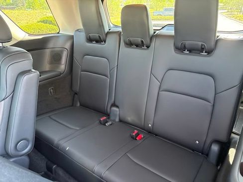 New 2026 Nissan Pathfinder Platinum AWD/4WD image 11