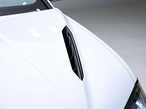 Used 2023 Lamborghini Urus S image 12