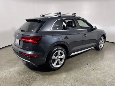 Used 2020 Audi Q5 Prestige image 3