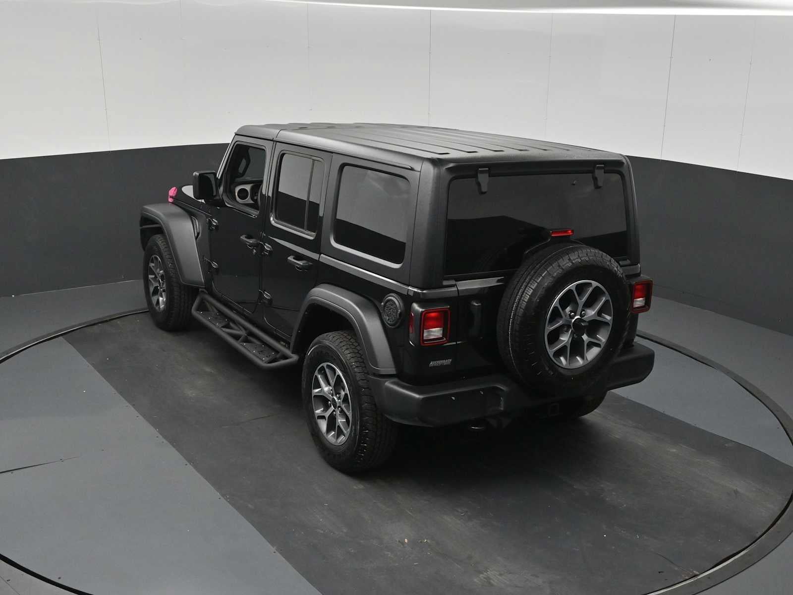 Used 2024 Jeep Wrangler Unlimited Sport AWD/4WD image 14