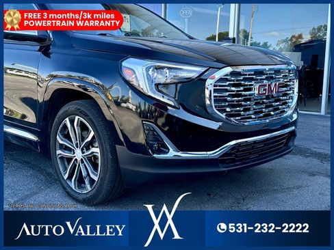 Used 2020 GMC Terrain Denali w/ Denali Premium Package image 10