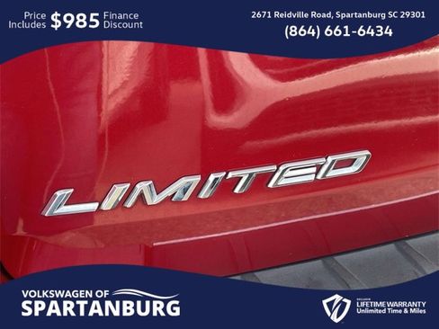 Used 2024 Ford Explorer Limited image 8
