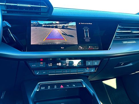 Used 2024 Audi A3 2.0T Premium image 31