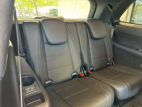 Used 2025 Mercedes-Benz GLS 450 4MATIC w/ AMG Line Exterior image 29