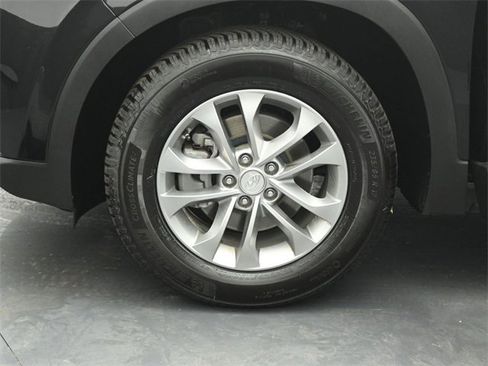 Used 2019 Hyundai Santa Fe SE image 34