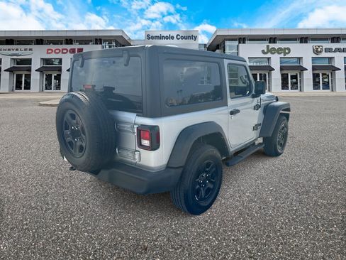Certified 2023 Jeep Wrangler Sport AWD/4WD image 9