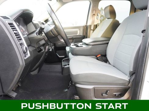 Used 2022 RAM 1500 Classic SLT w/ Electronics Convenience Group image 11