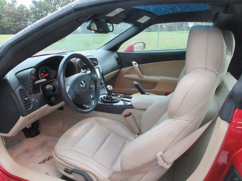 Used 2013 Chevrolet Corvette Coupe w/ 2LT Preferred Equipment Group RWD image 7