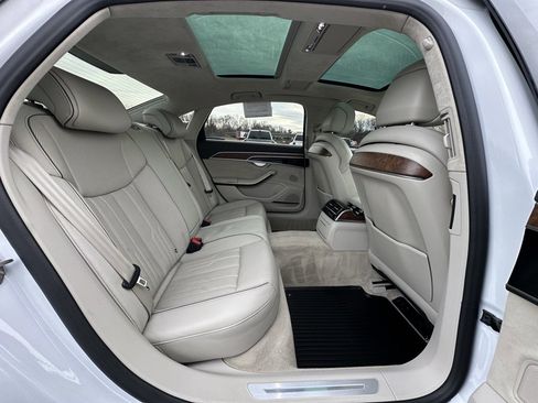 Used 2020 Audi A8 L 4.0T image 14