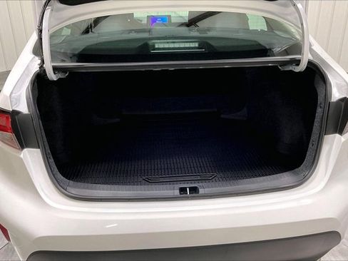 Certified 2026 Toyota Corolla LE FWD image 38