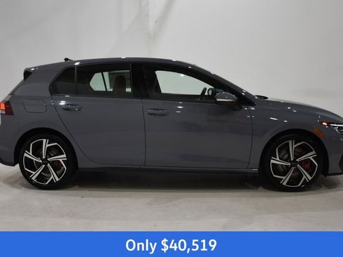 New 2026 Volkswagen GTI SE image 3