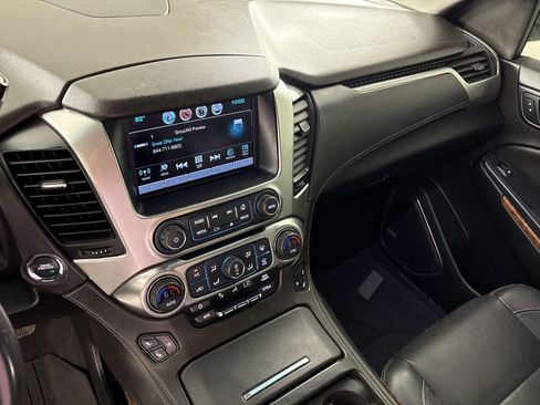 Used 2019 Chevrolet Suburban Premier w/ RST 6.2L Performance Edition image 35