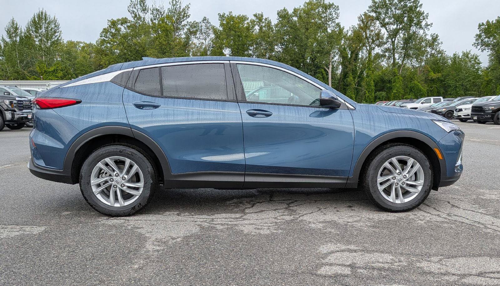 New 2026 Buick Envista Preferred w/ Convenience I Package FWD image 5