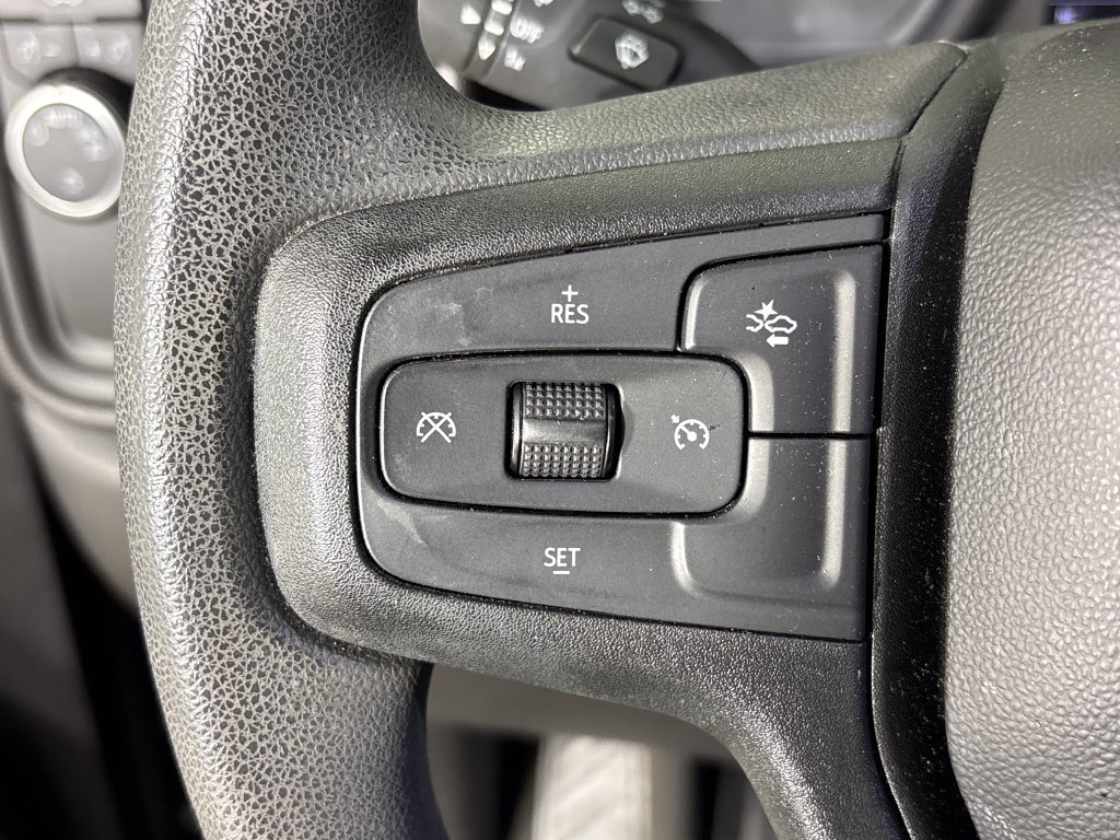 Used 2022 Chevrolet Silverado 1500 Custom RWD image 18