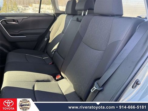 Used 2023 Toyota RAV4 XLE image 15