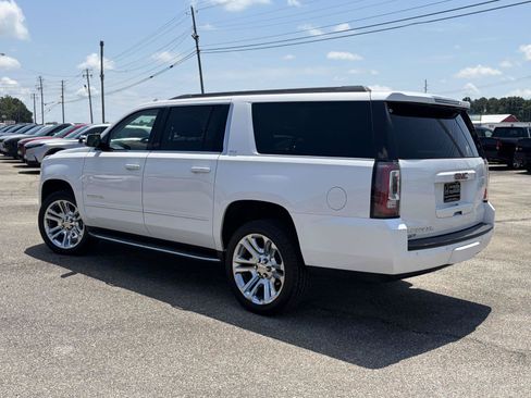 Used 2019 GMC Yukon XL SLT w/ Premium Edition RWD image 5